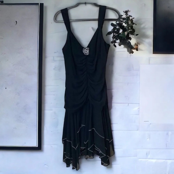 VINTAGE 1990s Goth Dress Ruched Ruffles Alt Y2K Black AGB Dress Size 10 Prom - Picture 1 of 9